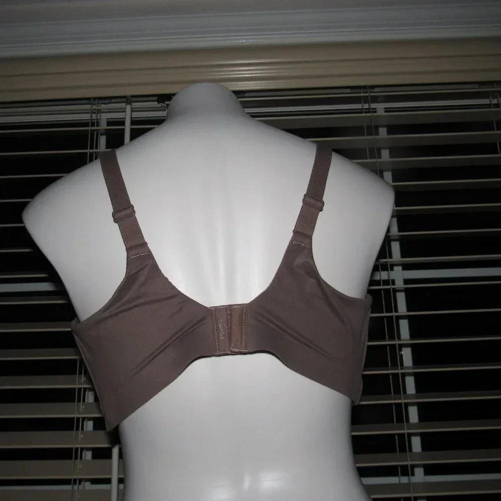 SOMA Enbliss Wireless Tan Bra Size 40D